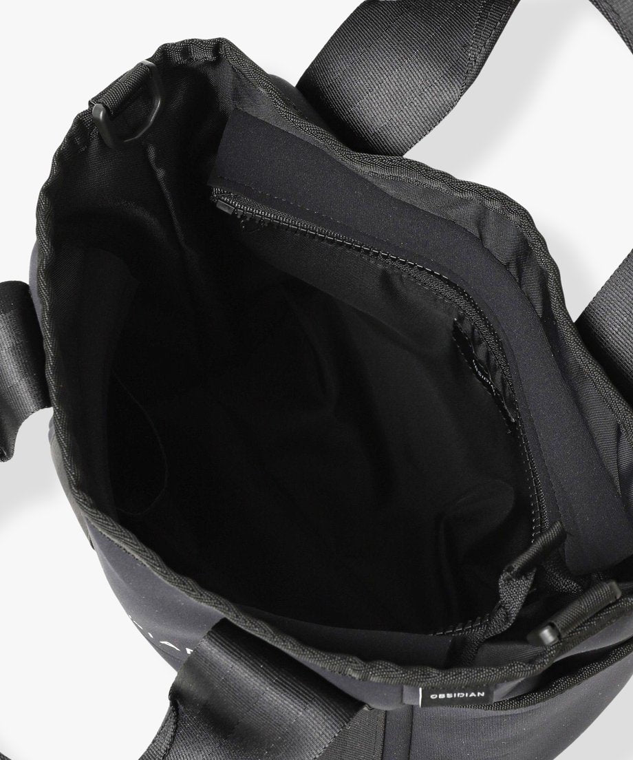 RASH × OBSIDIAN ROUND TOTE