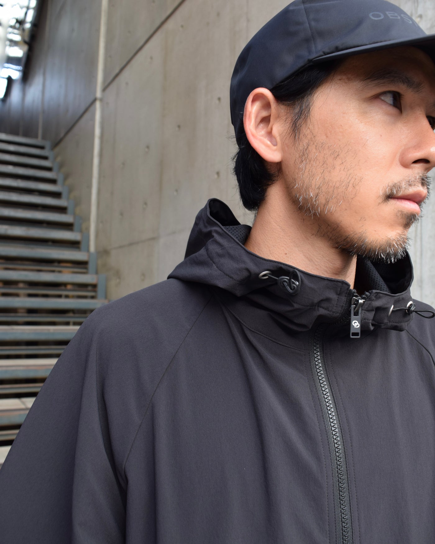 DETACHABLE HOODED JACKET