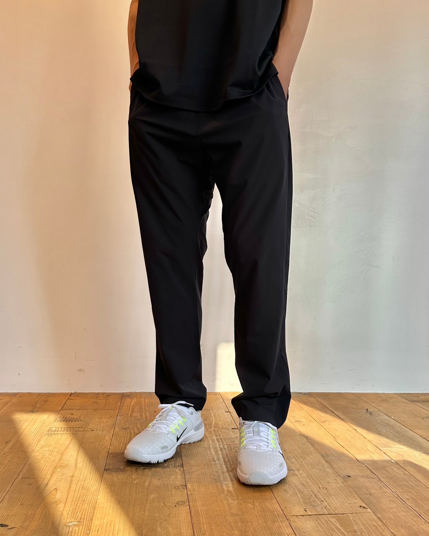 WIND PANTS