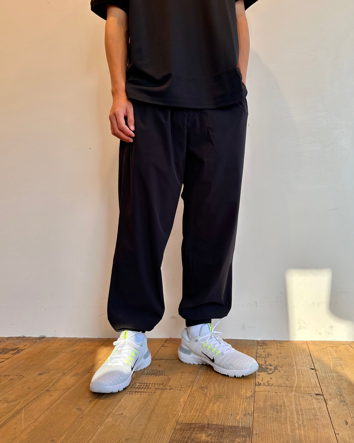 4WAY STRETCH TAFFETA PANTS