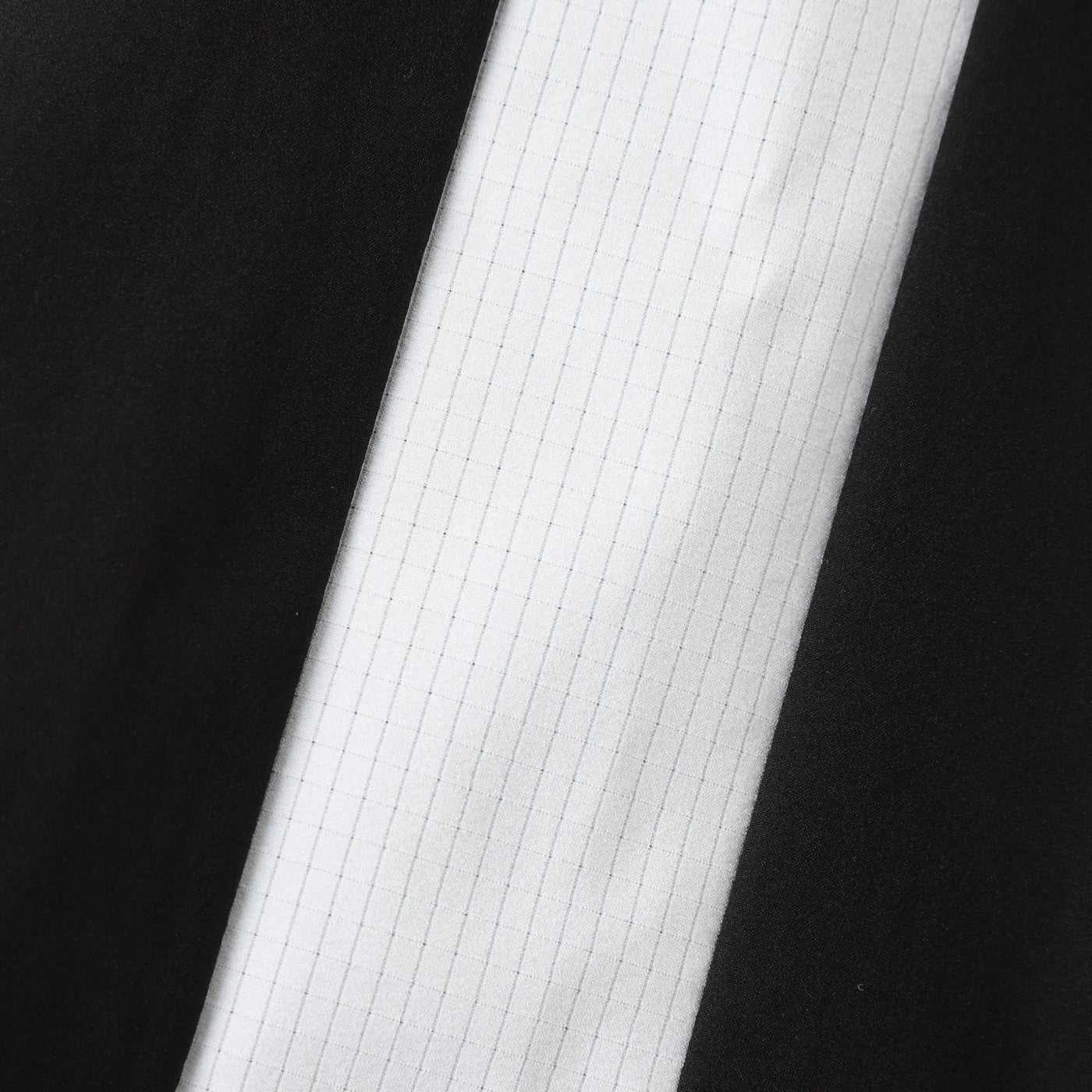 WIND PANTS (WHITE LINE)