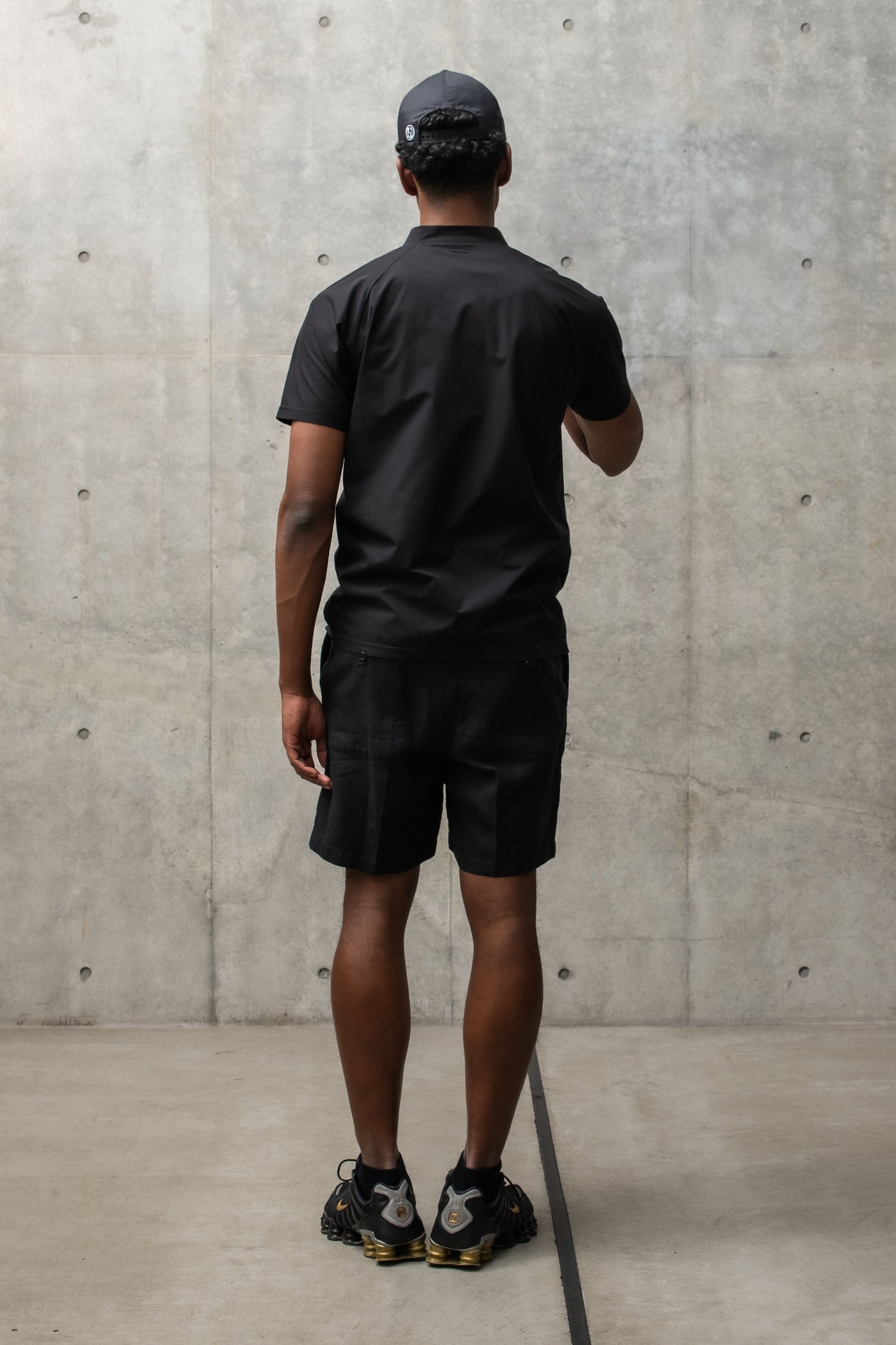 LINEN SHORTS
