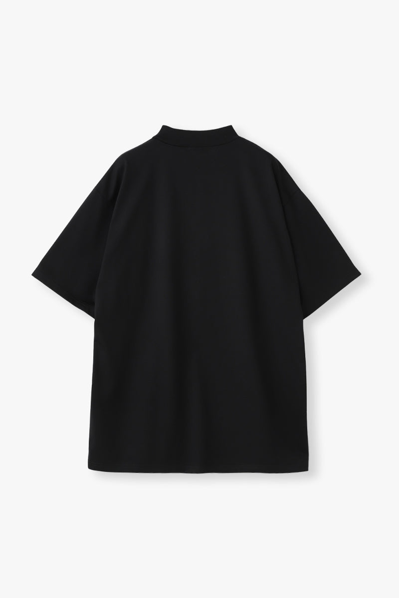 CREST MOCK NECK T-SHIRT