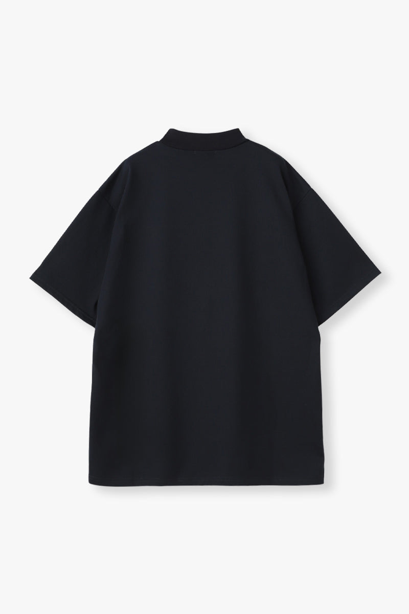 CREST MOCK NECK T-SHIRT