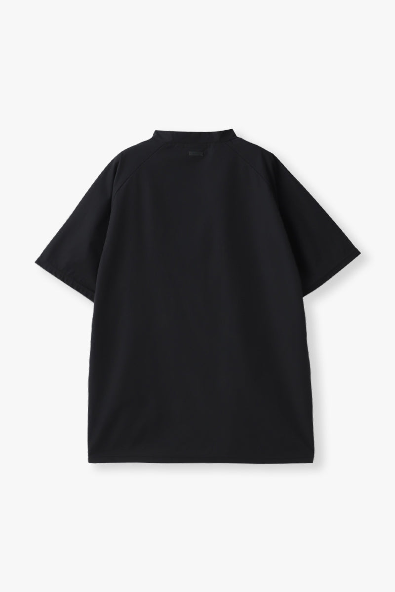 FUNCTIONAL COOL HALF-ZIP TOP