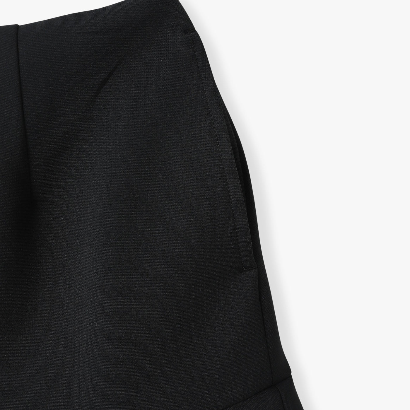 RUFFLE MINI SKIRT