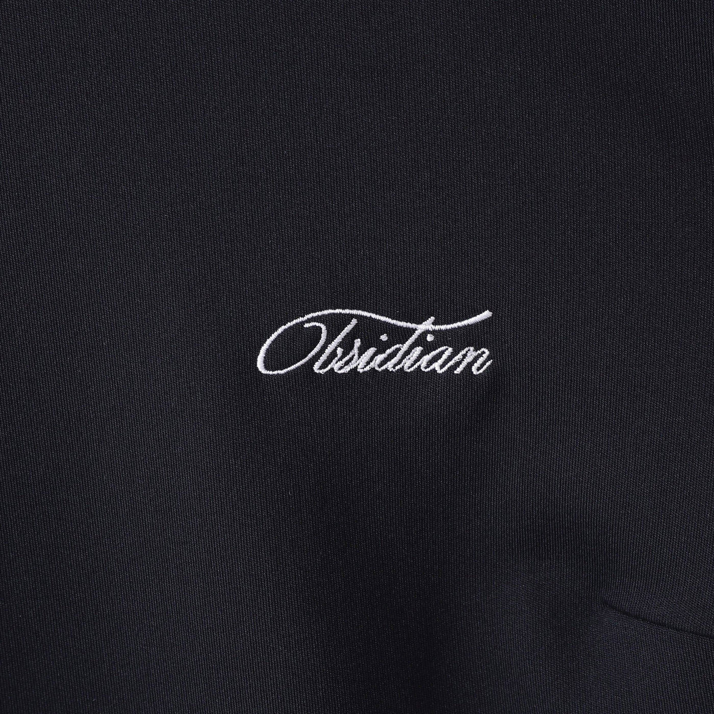 CURSIVE EMBROIDERY HIGHNECK LONGSLEEVE