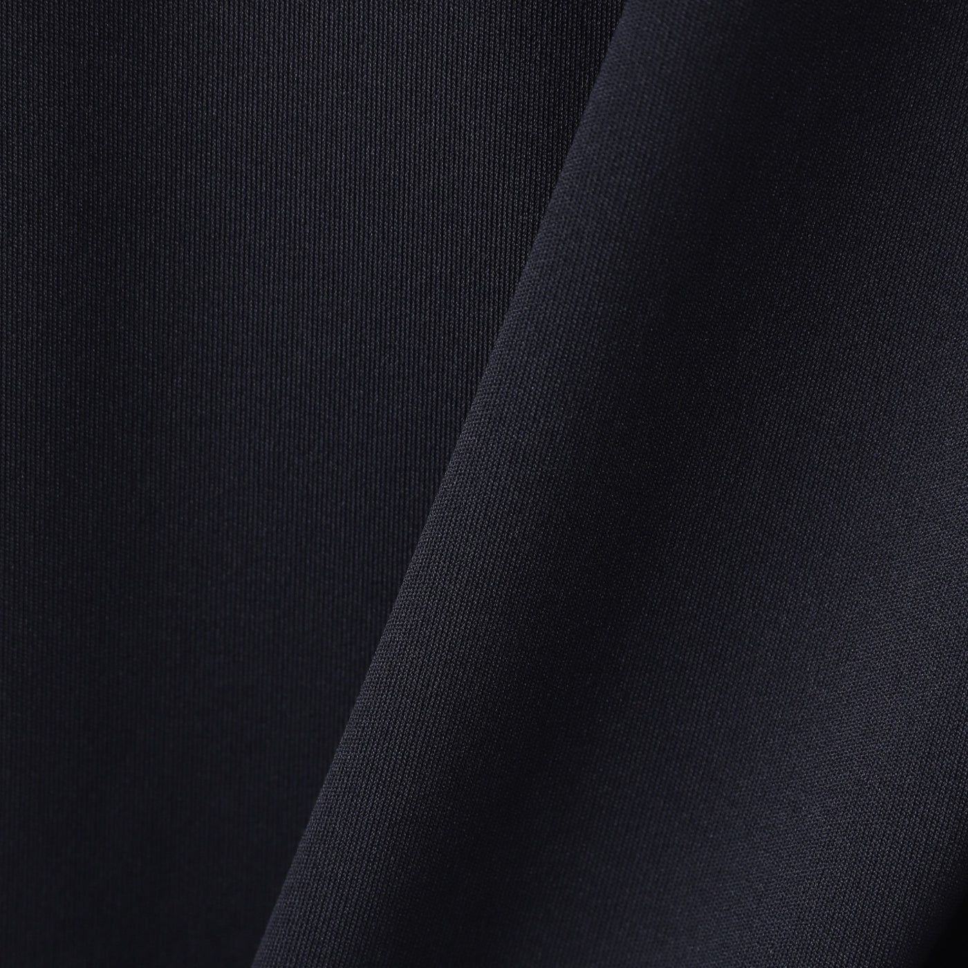 CURSIVE EMBROIDERY HIGHNECK LONGSLEEVE