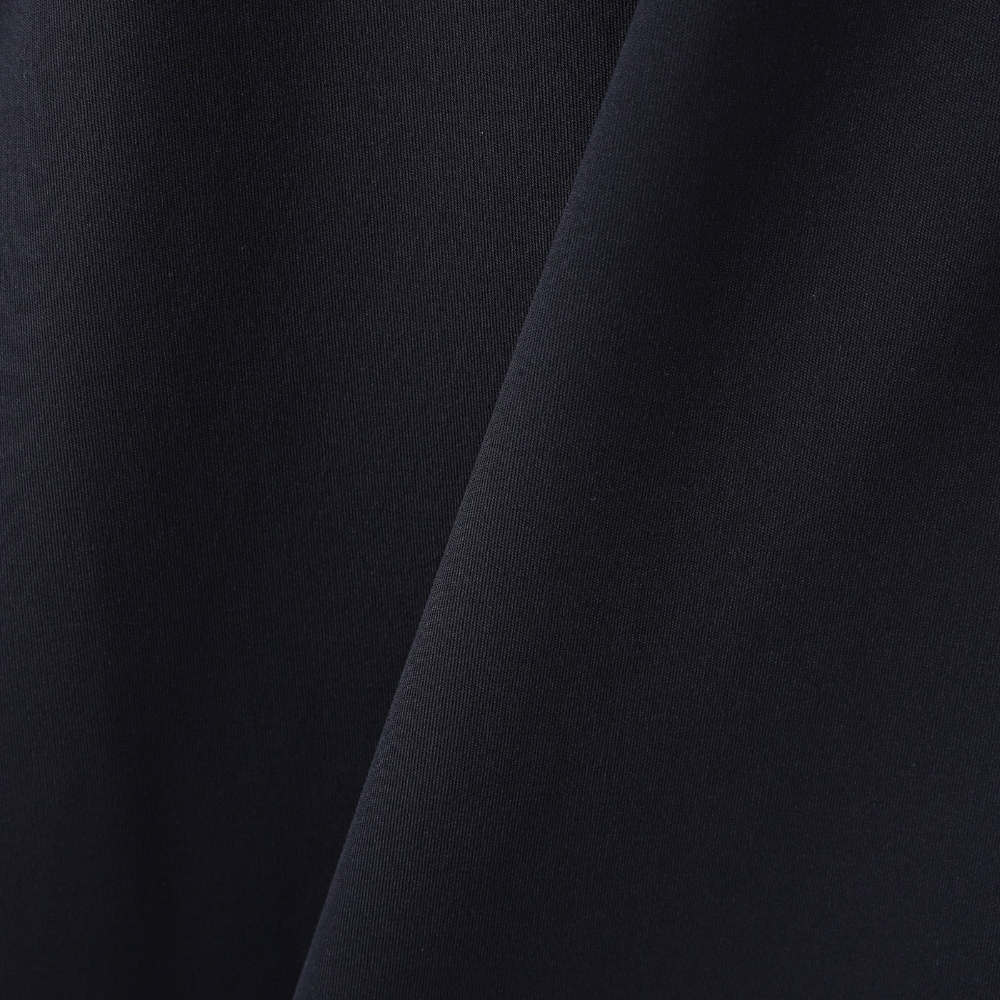 CURSIVE EMBROIDERY HIGHNECK SHORTSLEEVE