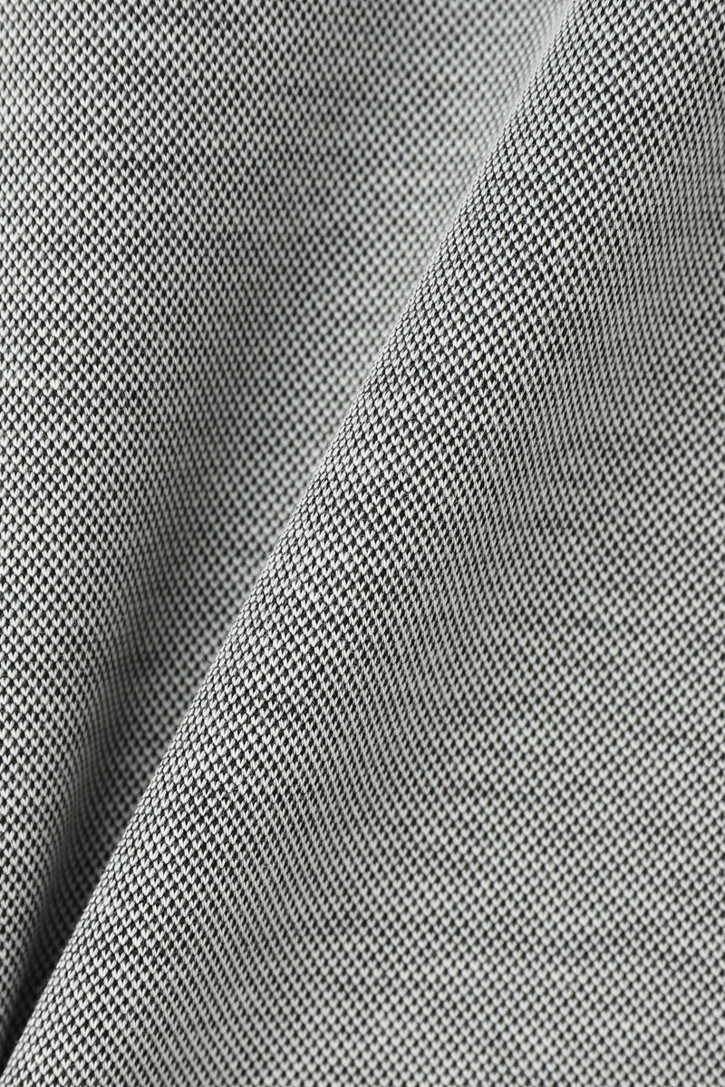 COLLARED PULLPVER